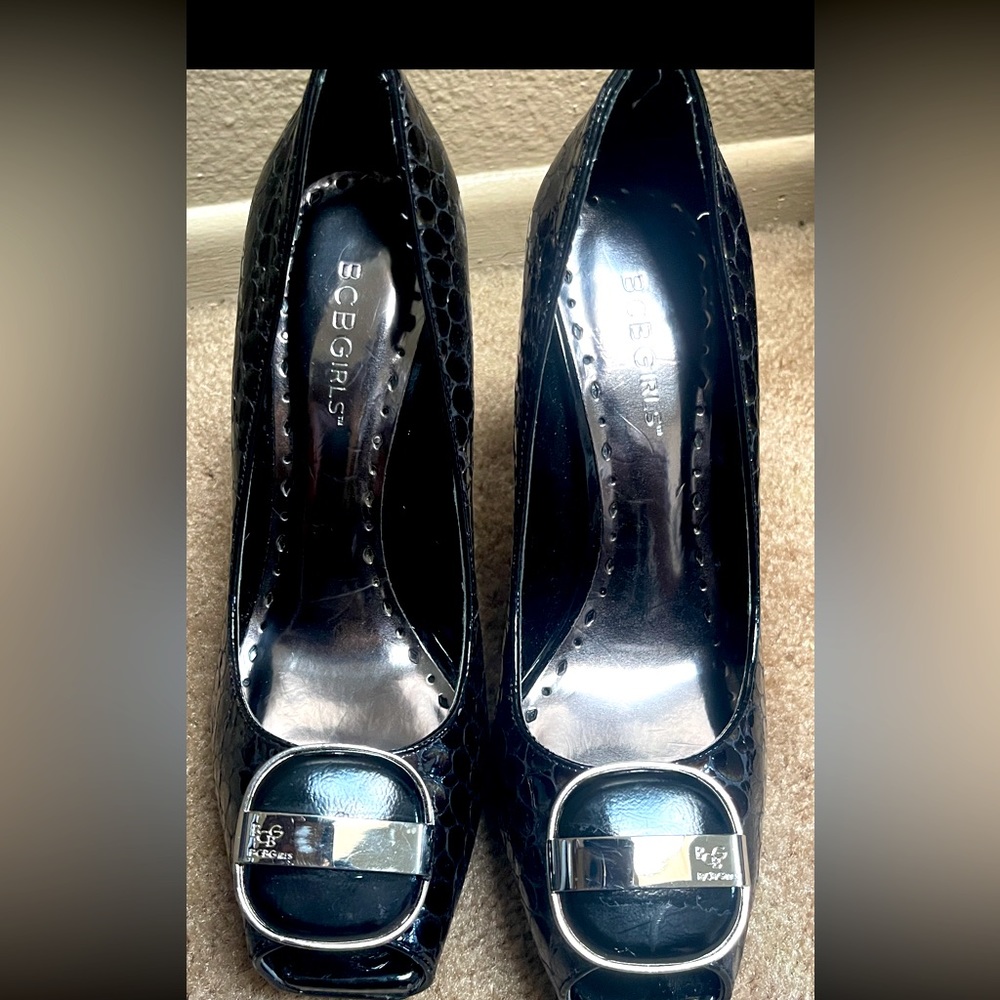 Crocodile Pumps
